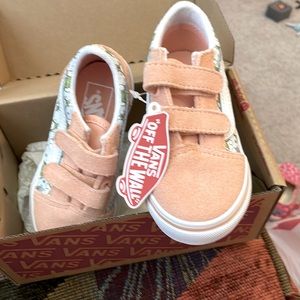 Vans “ off the wall “ sneakers